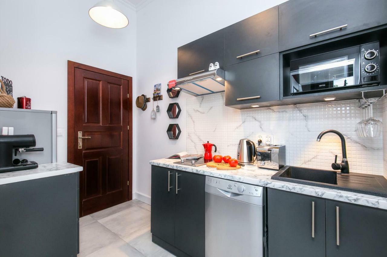 Berg Apartament Red Obok Starego Miasta Гданск Екстериор снимка